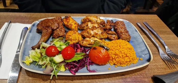  Ela Turkish Restaurant 